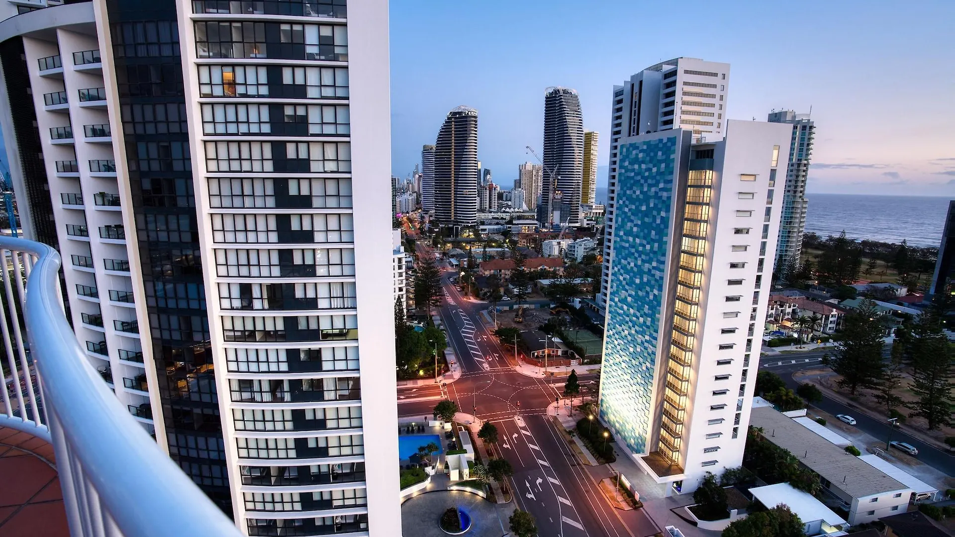 Bel Air On Broadbeach - Official מלון דירות 4*