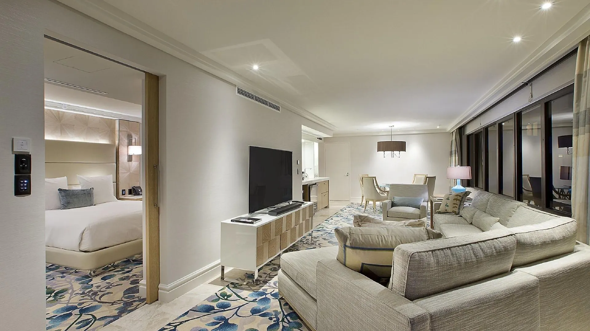The Star Grand Gold Coast Hotel 5*