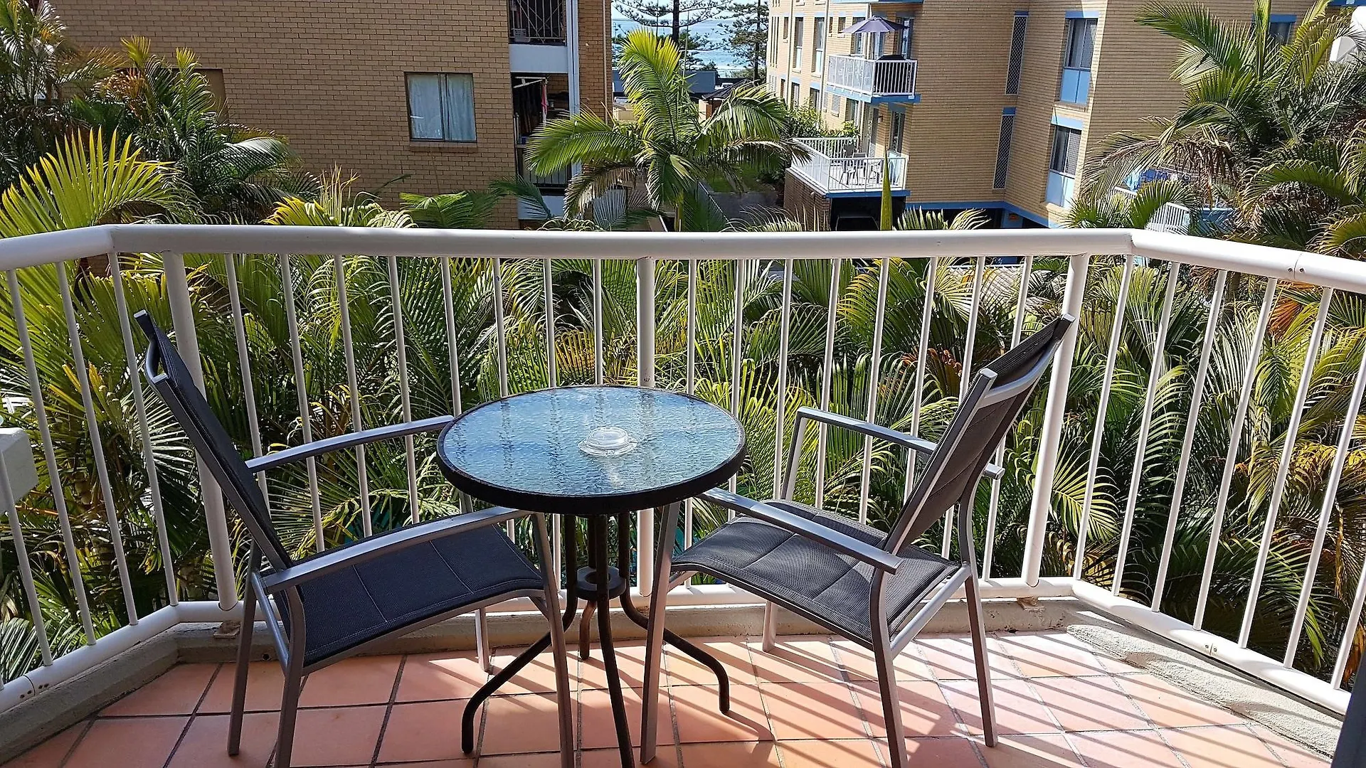 Outrigger Burleigh Hotell Guldkusten