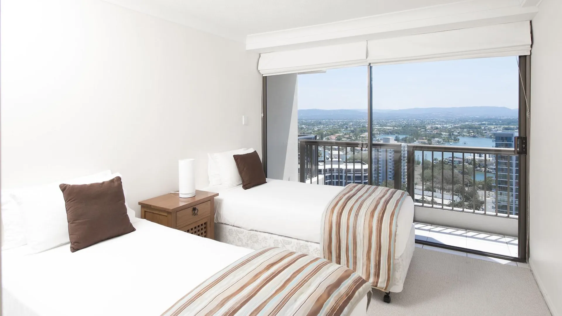 Breakfree Longbeach 3*