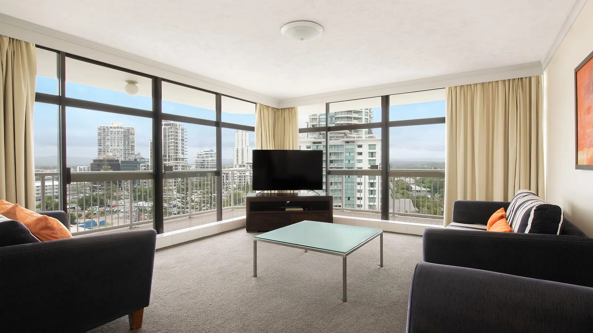 Breakfree Beachpoint Aparthotel Gold Coast