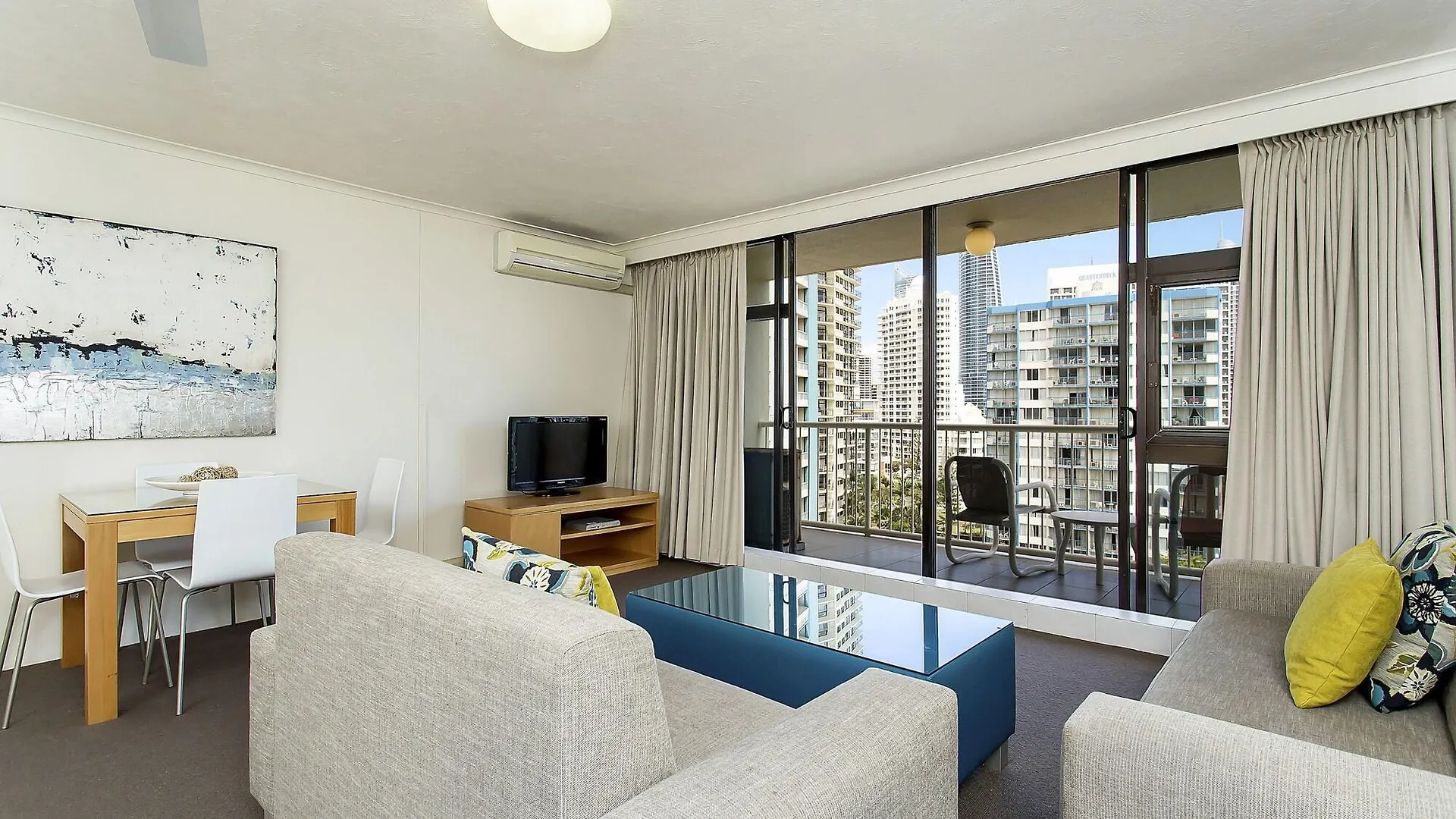 Breakfree Beachpoint 3*