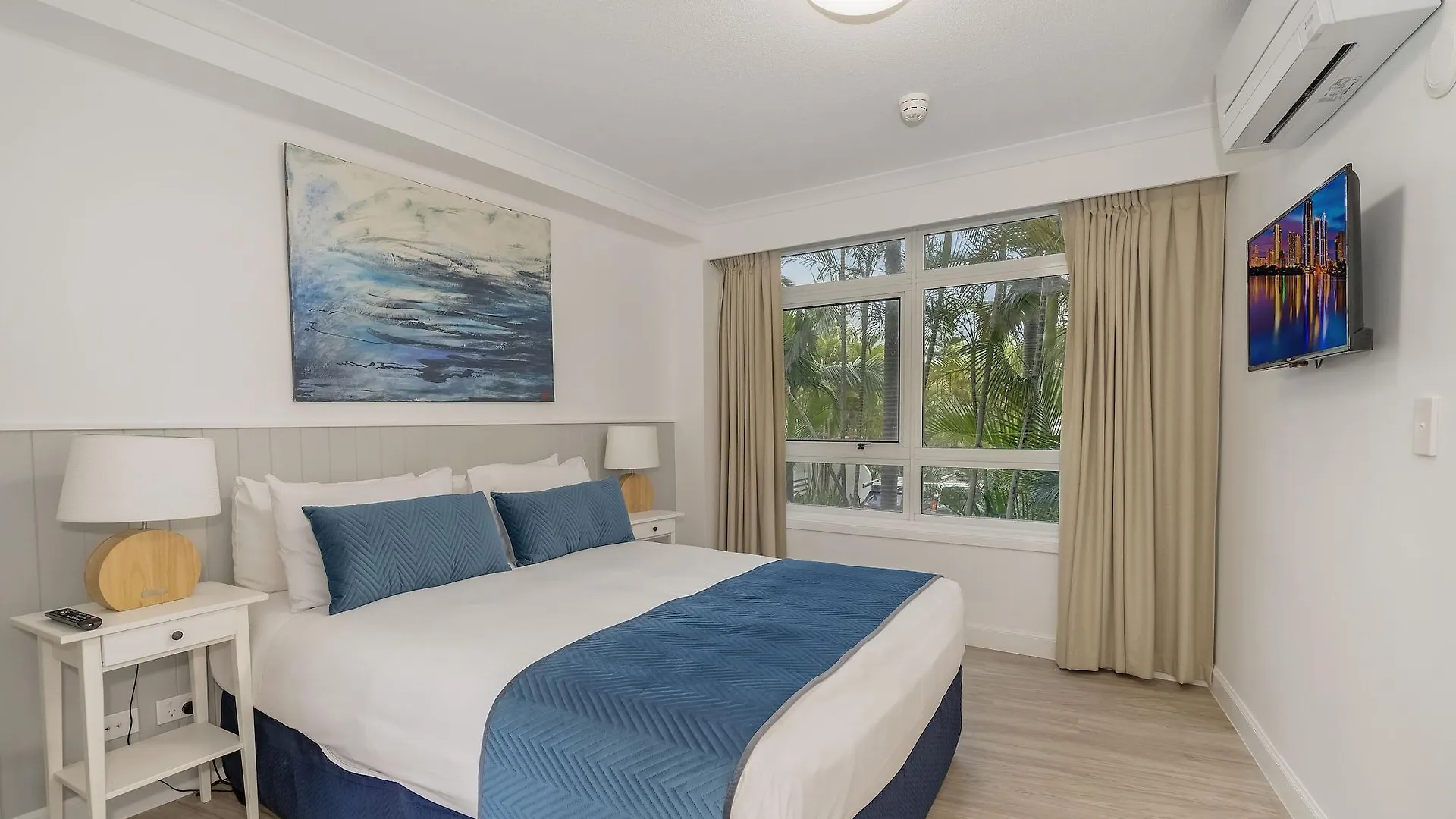 Ultiqa Burleigh Mediterranean Aparthotel 4*