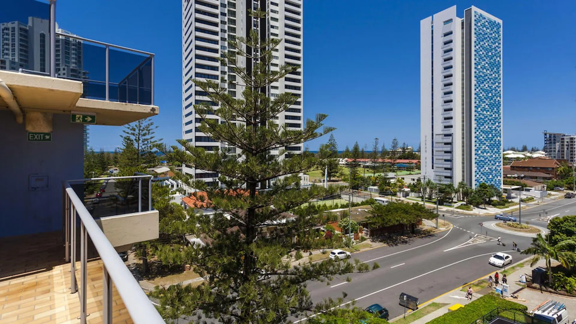 Broadbeach Travel Aparthotel Gold Coast