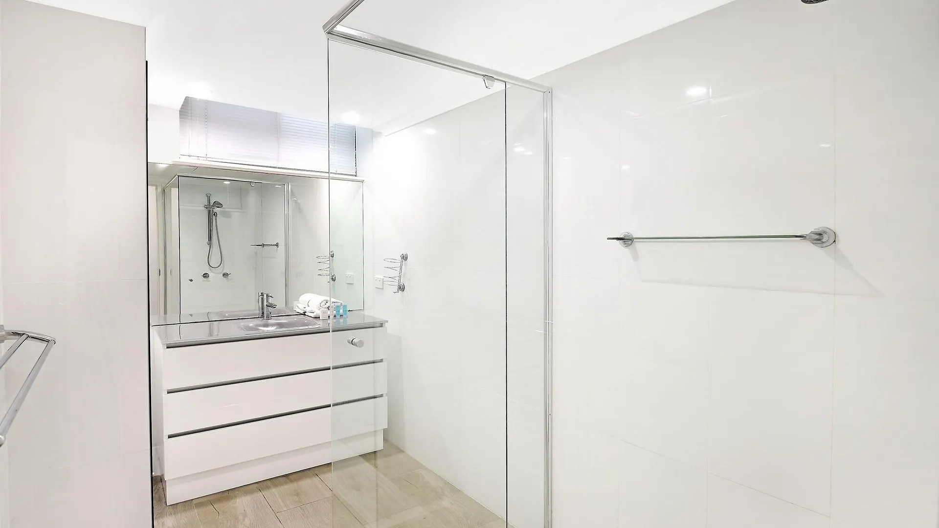 Broadbeach Travel Gold Coast