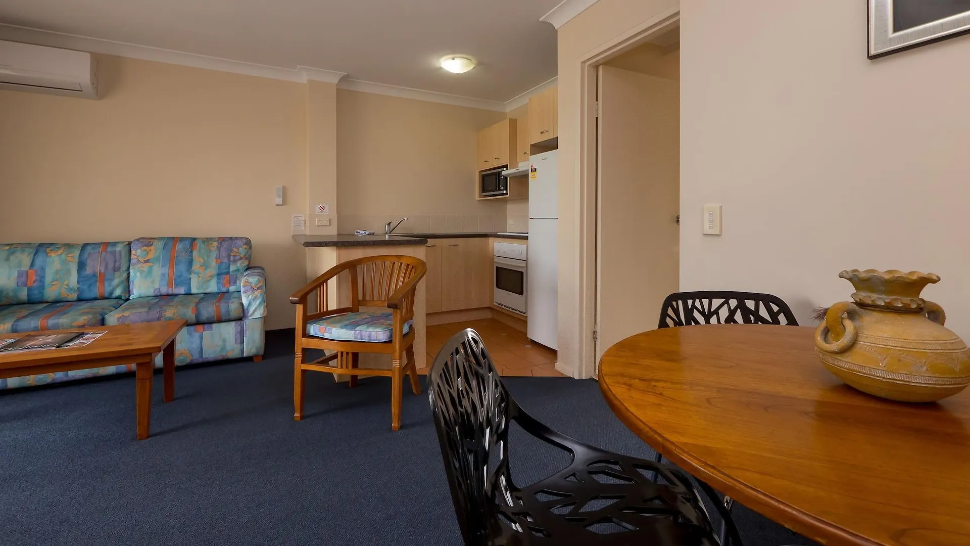 Island Aparthotel