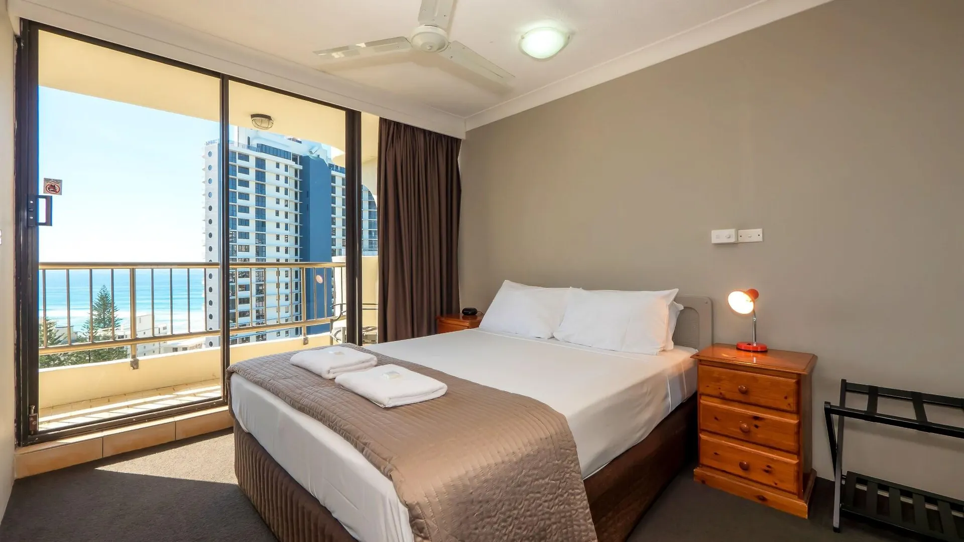 Aristocrat Apart-hotel 3*