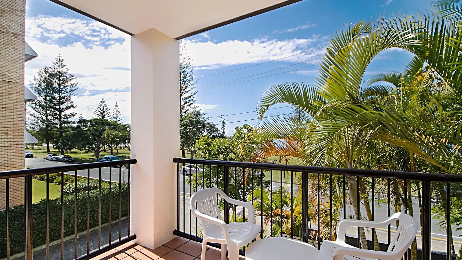Blue Waters Aparthotel Gold Coast