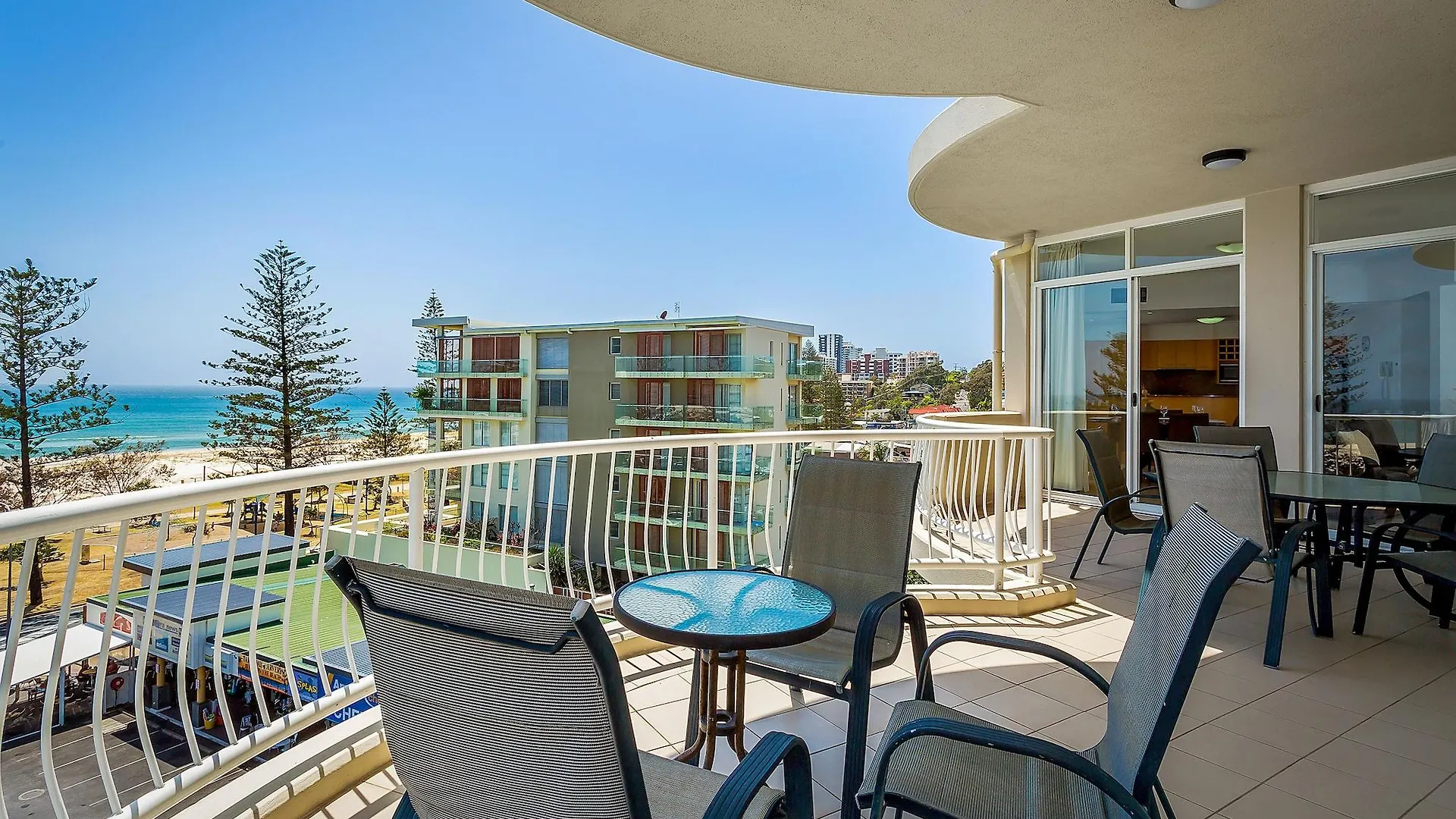 Aparthotel Kirra 4*