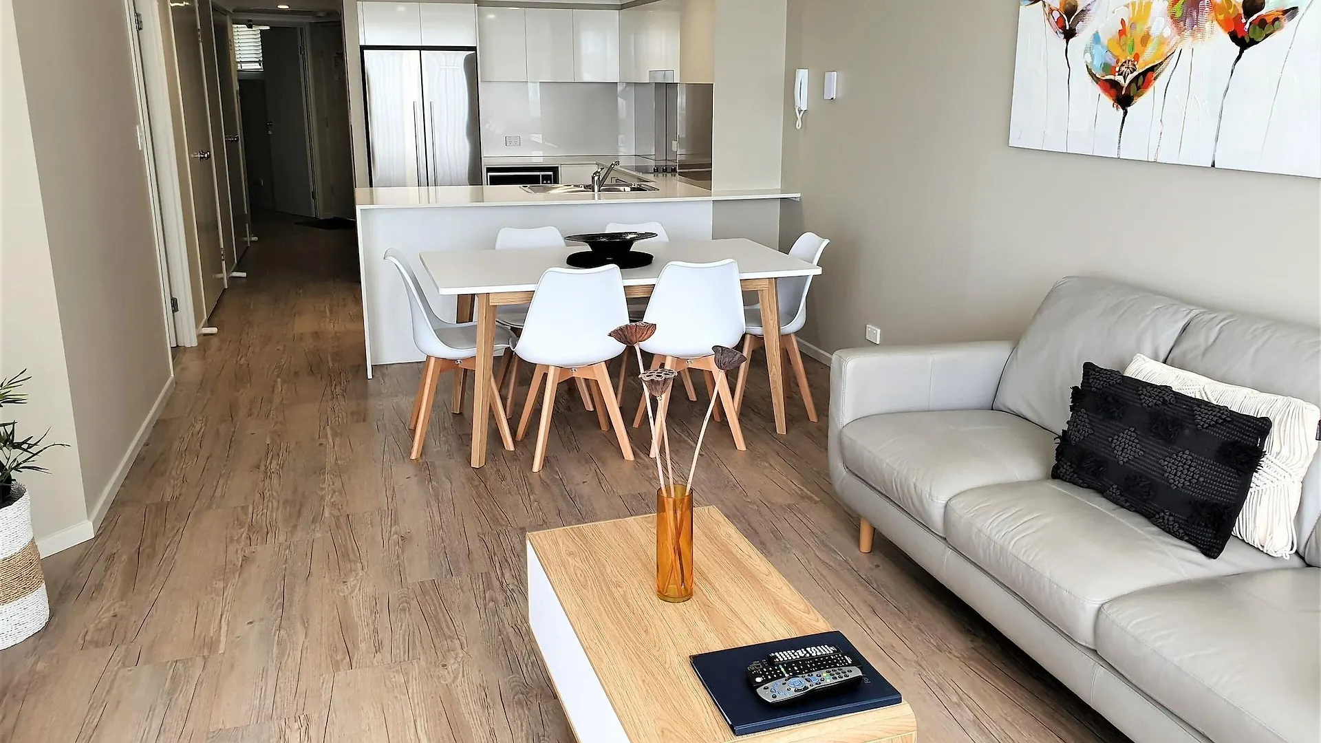 Kirra Aparthotel 4*