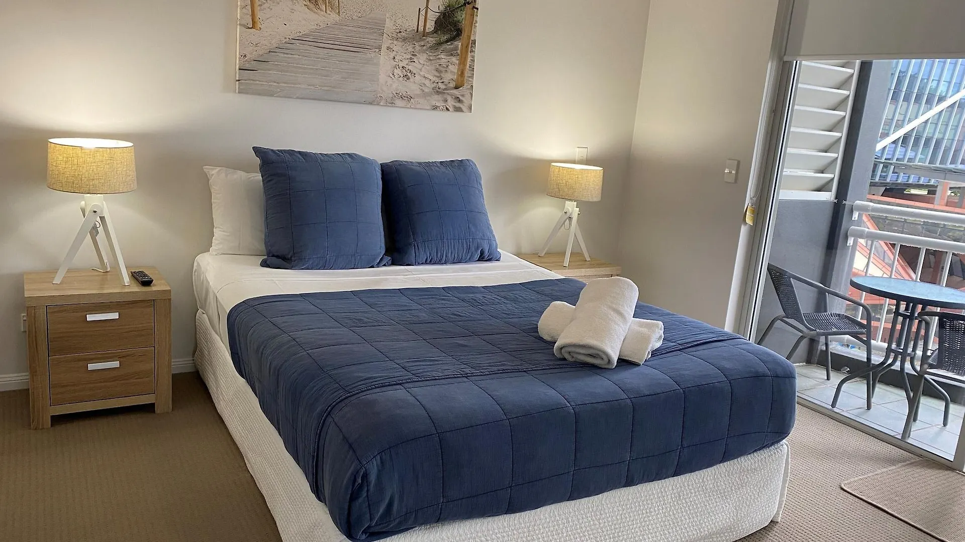 Wharf Boutique Aparthotel 4*