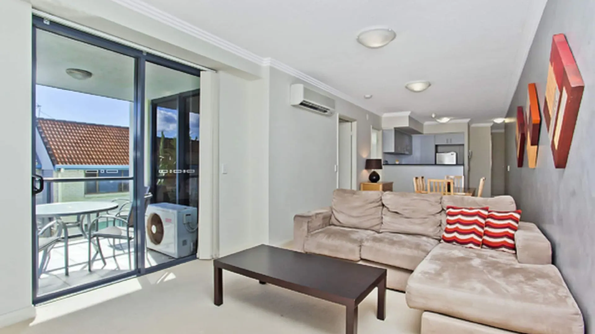 Aparthotel Aqualine On The Broadwater