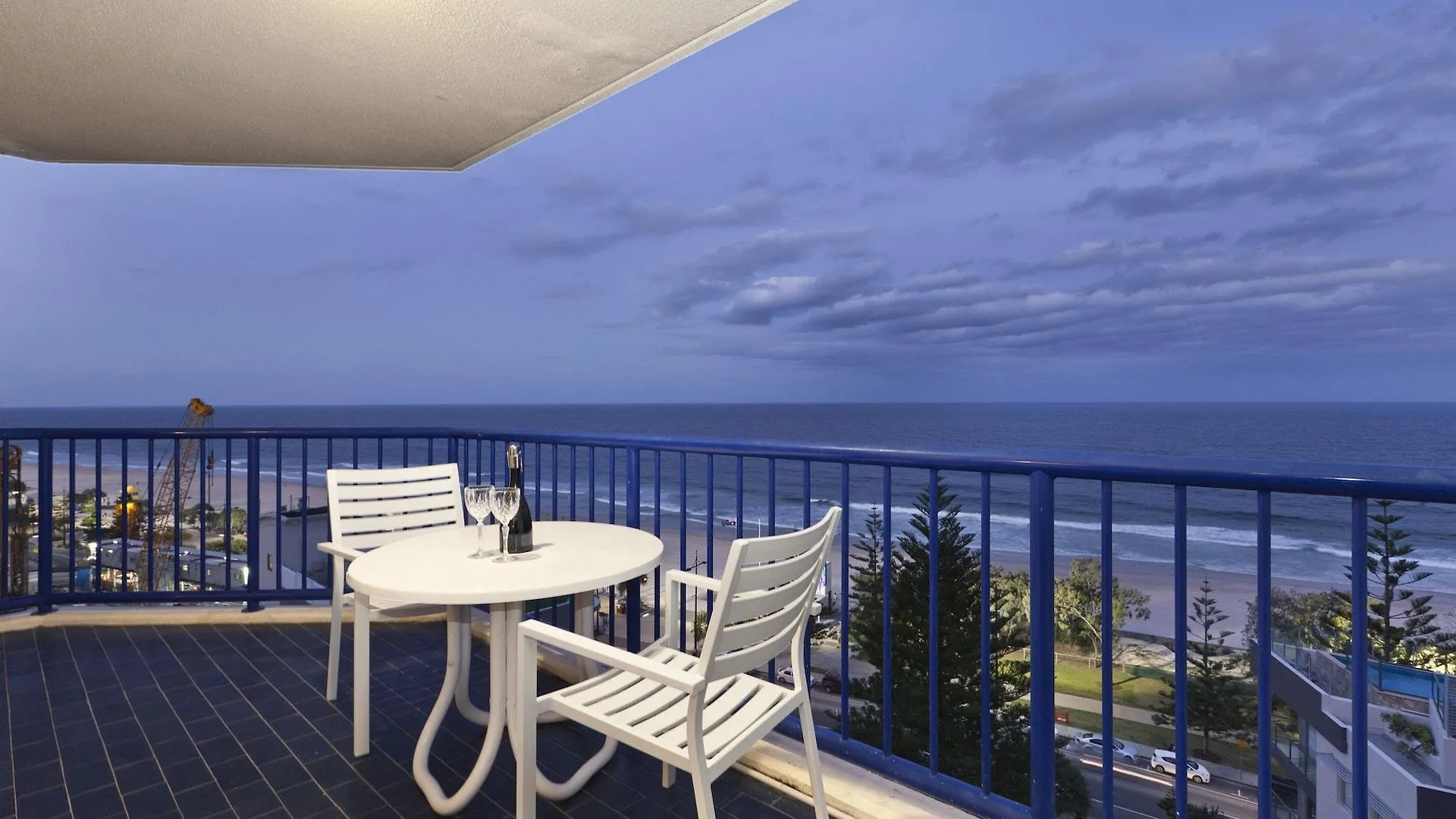 Surf Regency Apart-hotel 3*