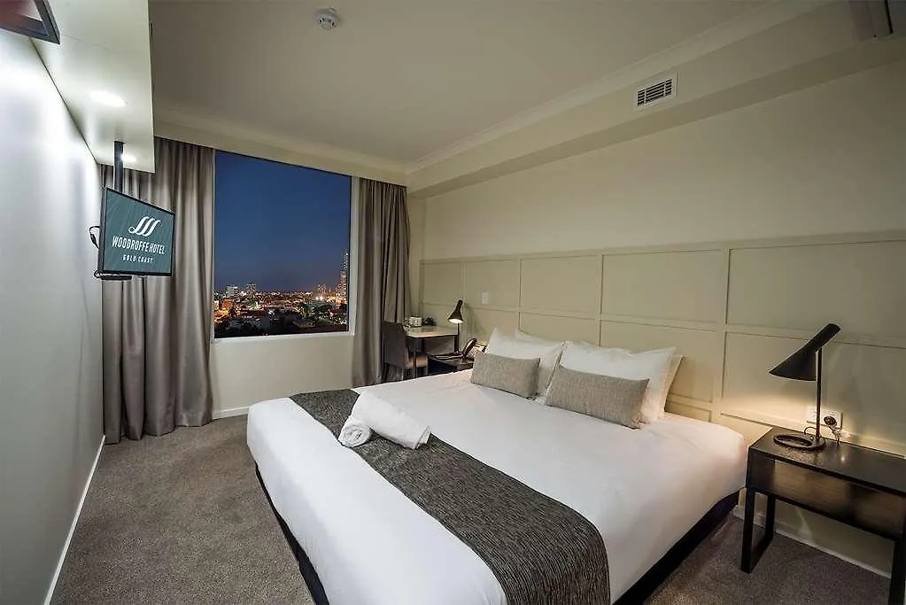 Ξενοδοχείο Woodroffe 4*