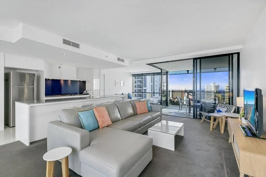 Prázdninový dům 2 Bedroom Unit, Heart Of Surfers Paradise,pool,spa *