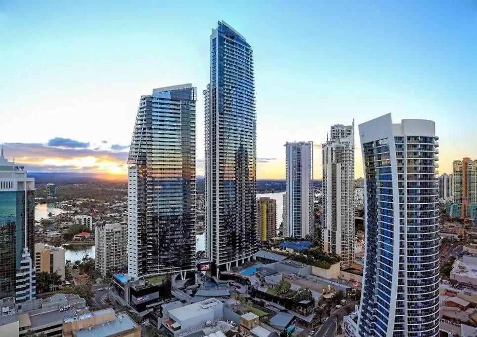 2 Bedroom Unit, Heart Of Surfers Paradise,pool,spa Prázdninový dům *