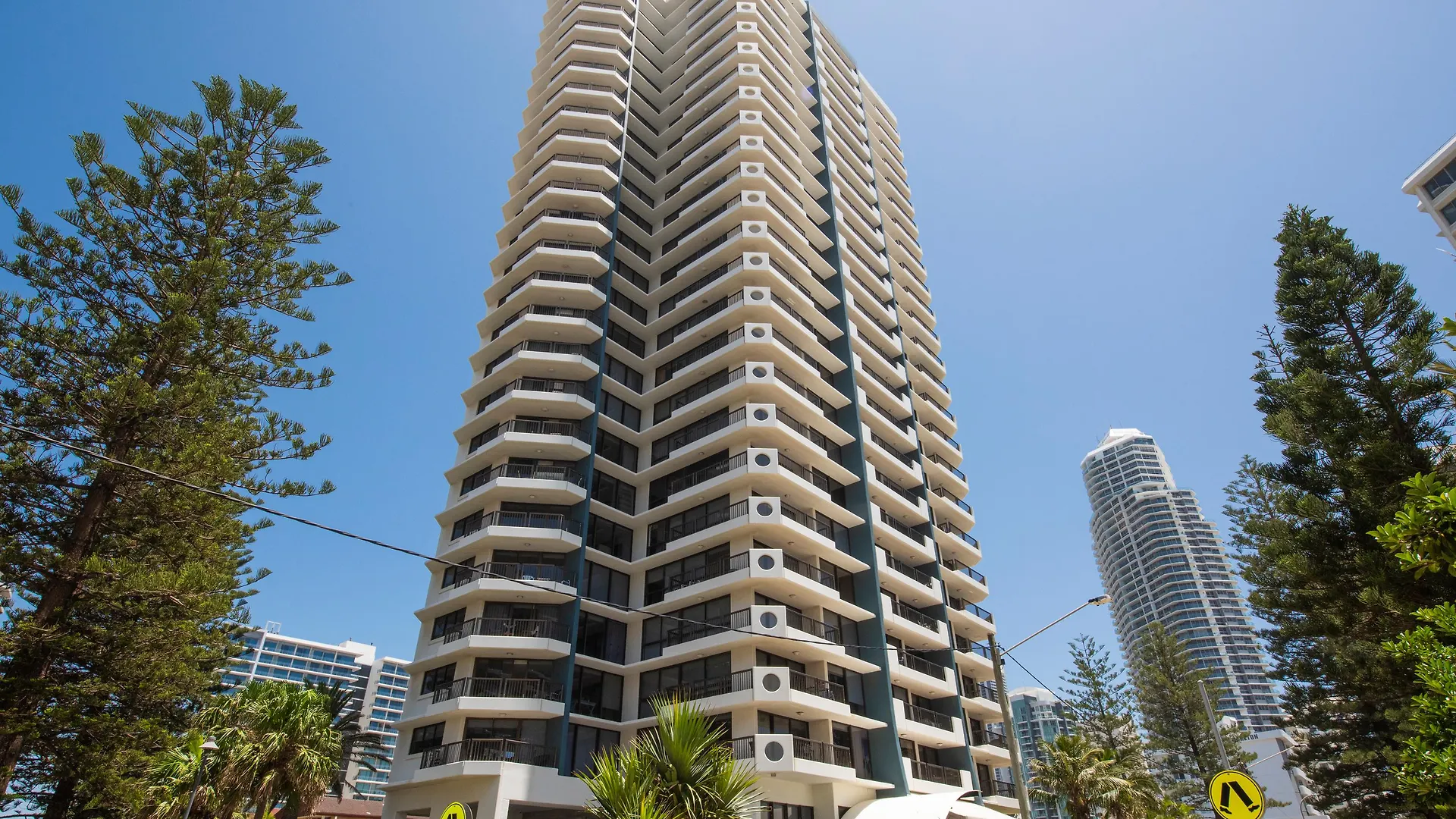 Breakfree Longbeach Apart Otel 3*