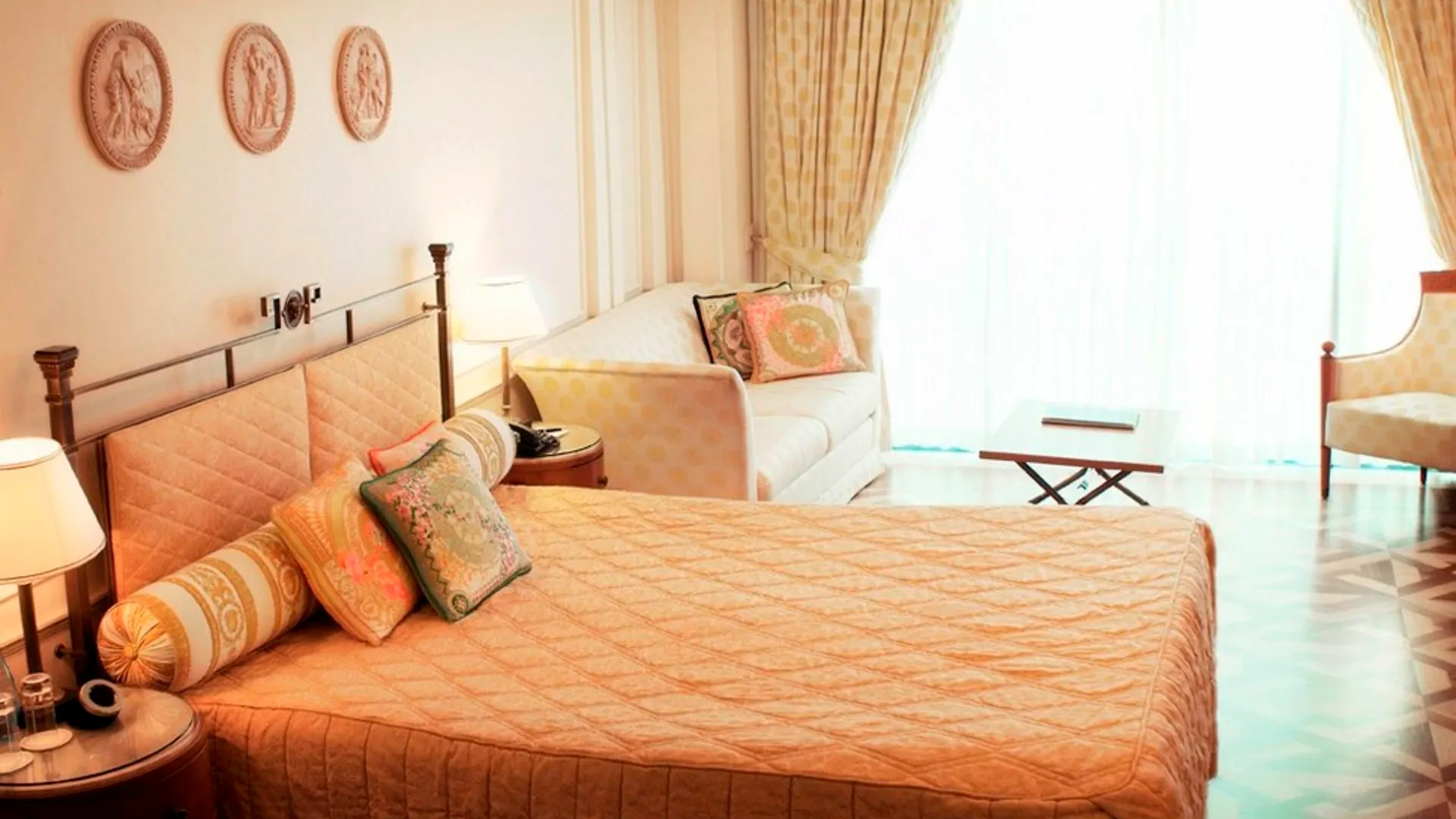 Imperial 5* Gold Coast