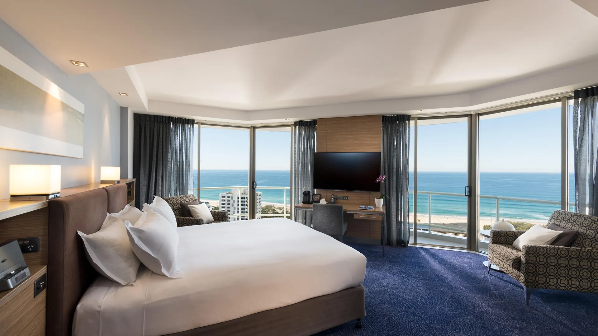 Sofitel Broadbeach Hotel