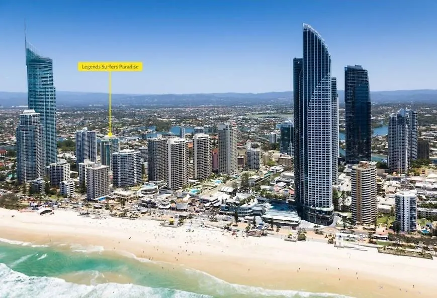 Surfers Ocean View. Large Fridge, Washing Machine, Wifi شقة