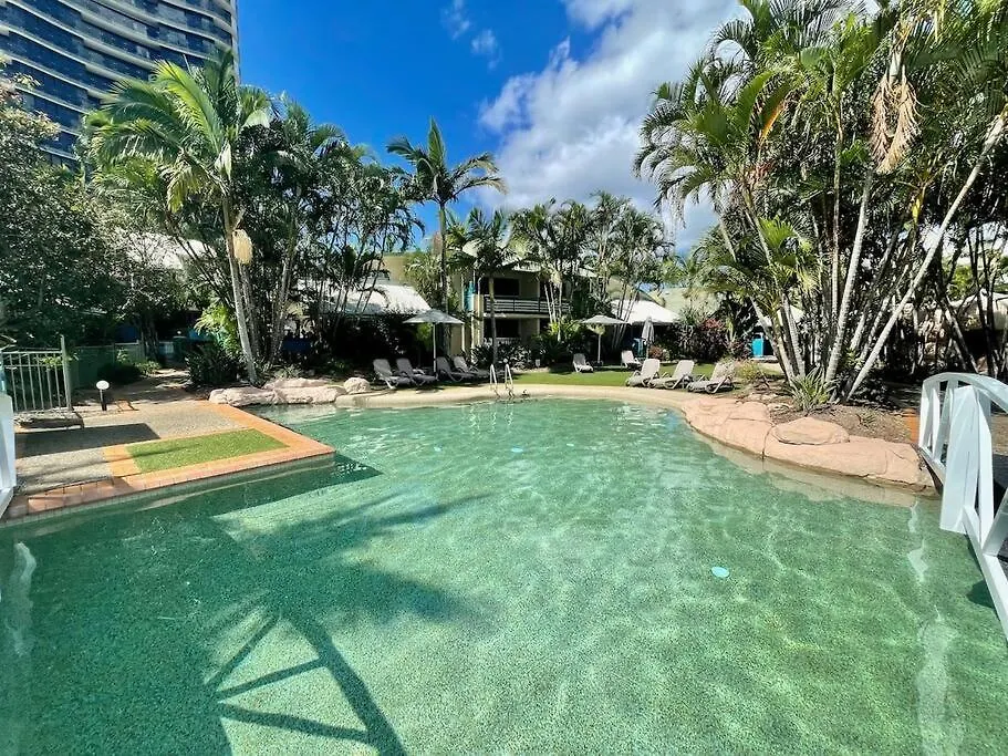 Diamond 81 * Gold Coast