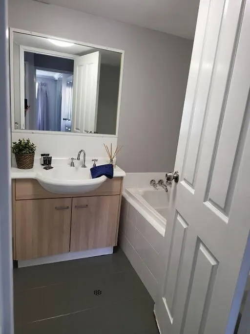 3 Bedroom Surfers Paradise Gold Coast