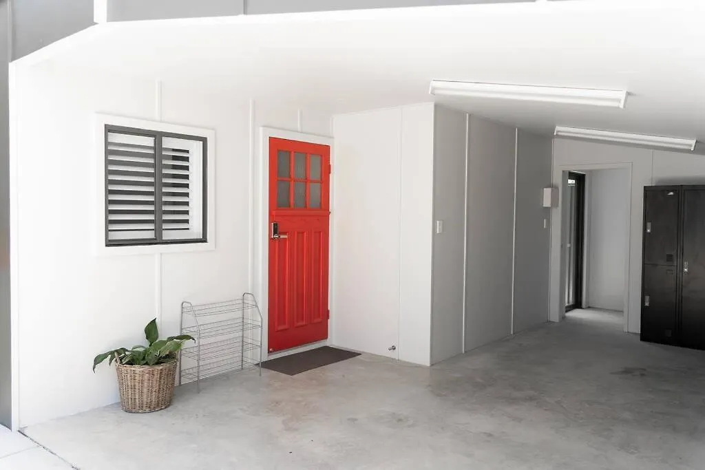 펜션 Modern Palm Getaway To Whole Family