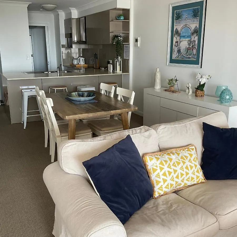 Broadbeach Aparthotel Gold Coast