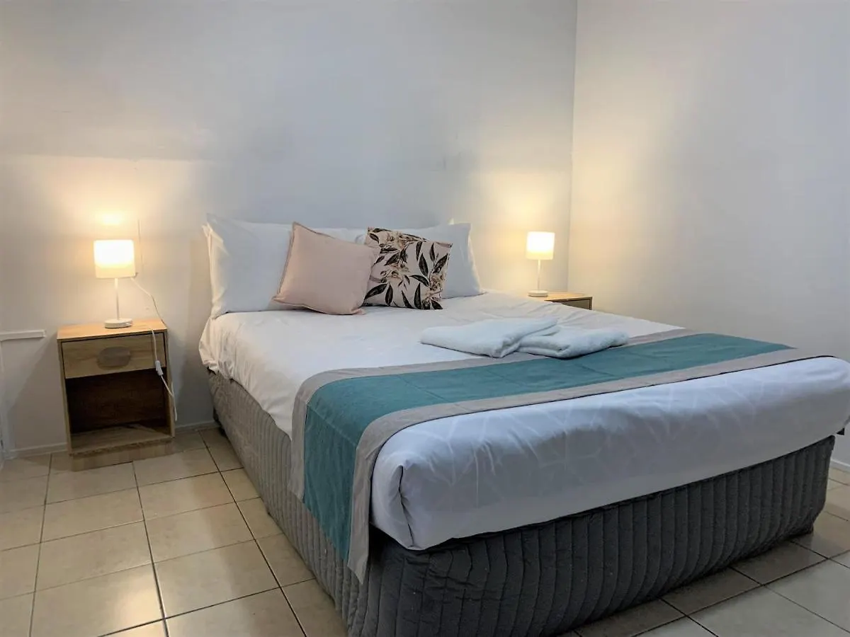 Motel Aqua Blue *