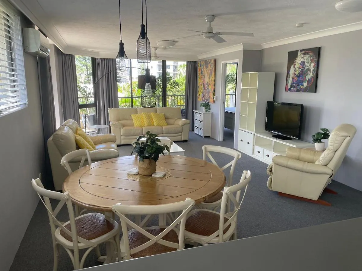 Aristocrat Apart-hotel Gold Coast