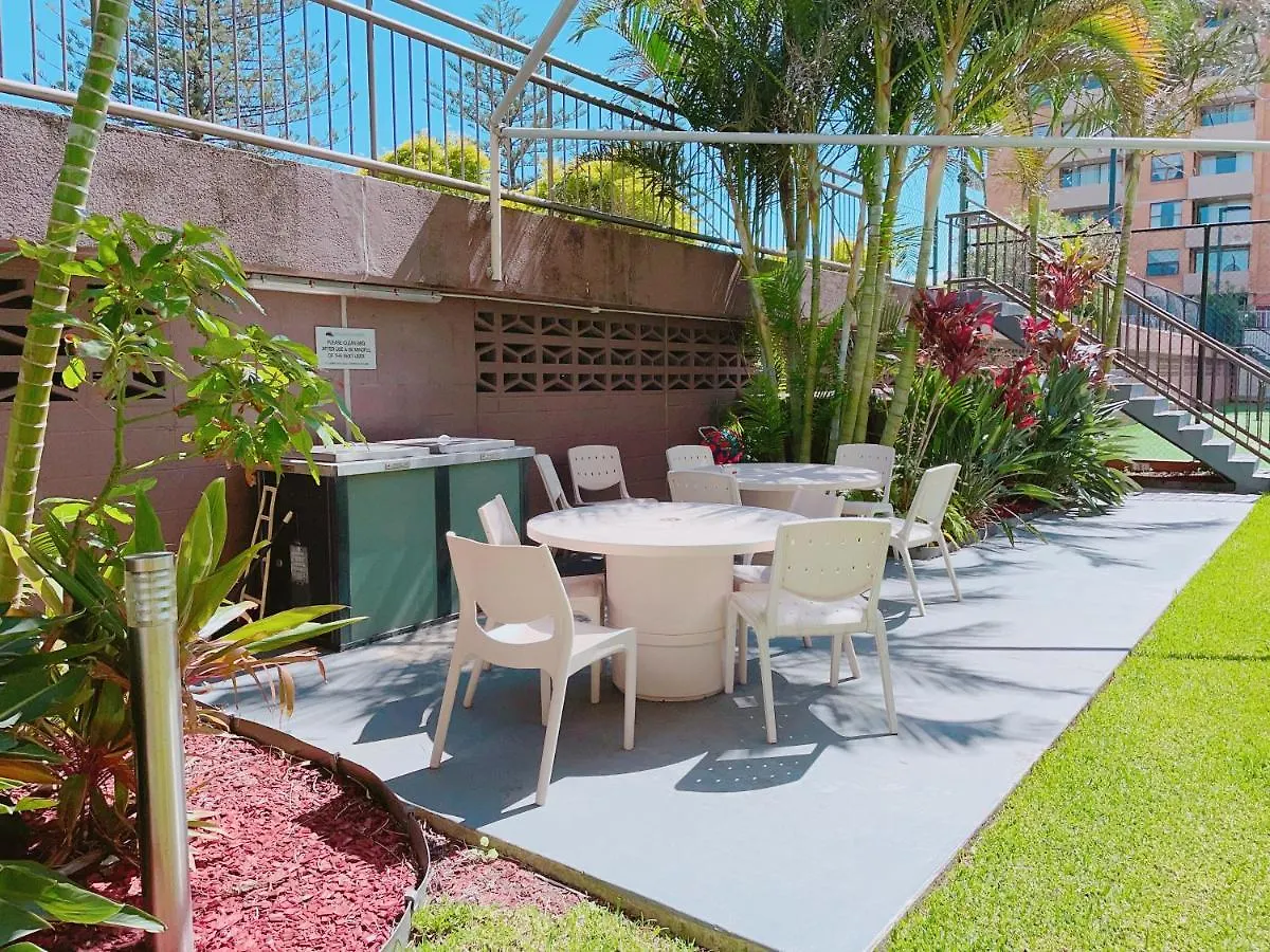 Appartement 1 Bedroom And 1 Living Family *