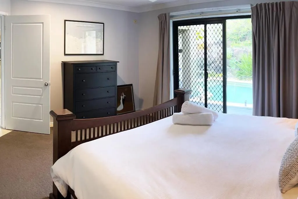 別荘 Gem, Lovely Pool 4bed Sleeps 7+ ゴールドコースト