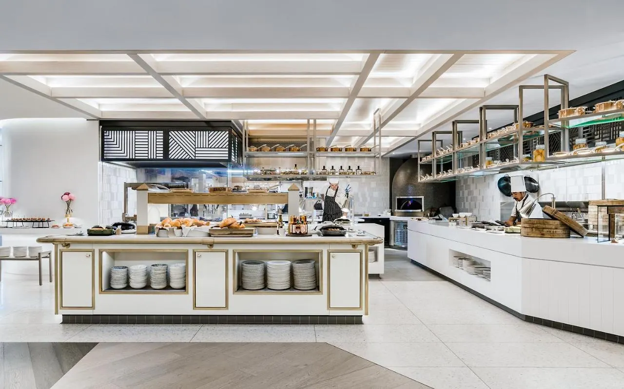 The Langham, And Jewel Residences 호텔 5*
