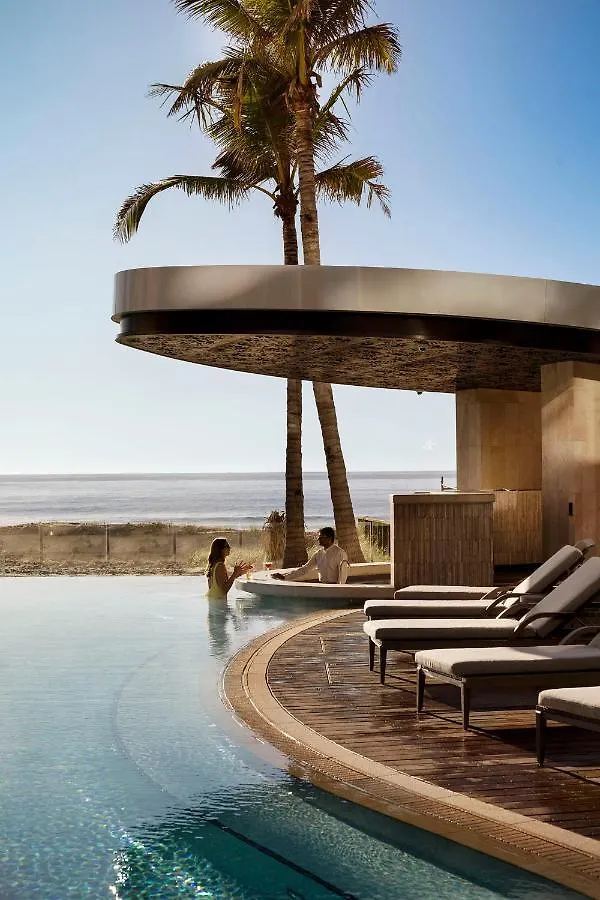 호텔 The Langham, And Jewel Residences 5*