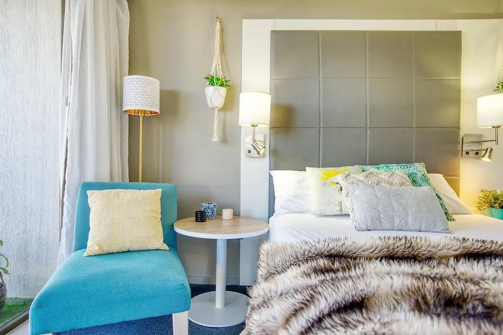 Gorgeous Studio Right In The Heart Of Surfers Apartamento Gold Coast