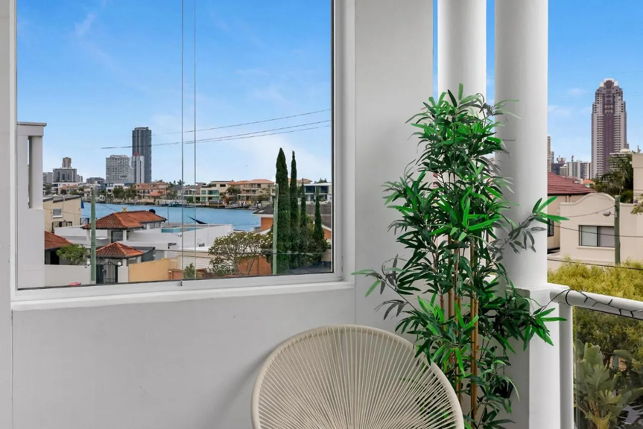 Chevron Sails Apartment