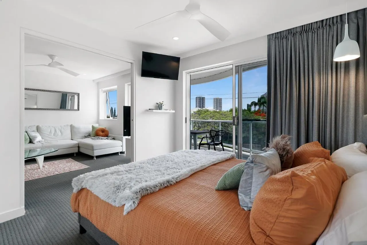 Chevron Sails * Gold Coast