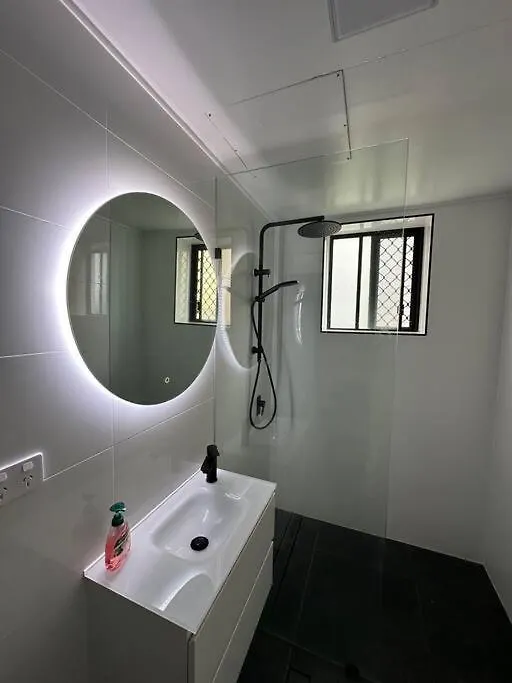 Apartment Gough House - Hosted By Burleigh Letting *