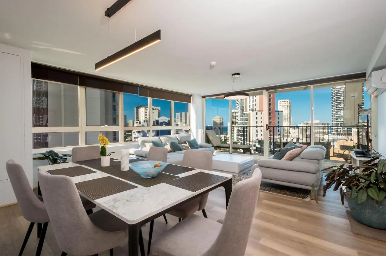 Condor Ocean View Surfers Paradise Apartahotel 3*