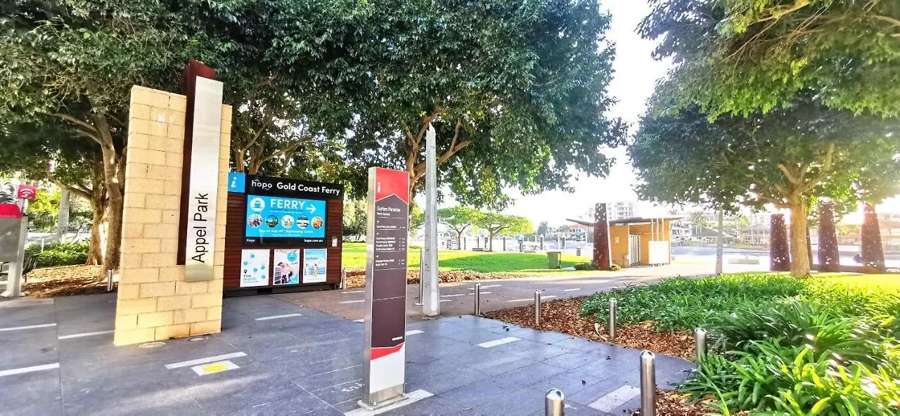 Beachside 2 Bedroom In The Heart Of Surfers Paradise - Chevron Renaissance - Free Parking