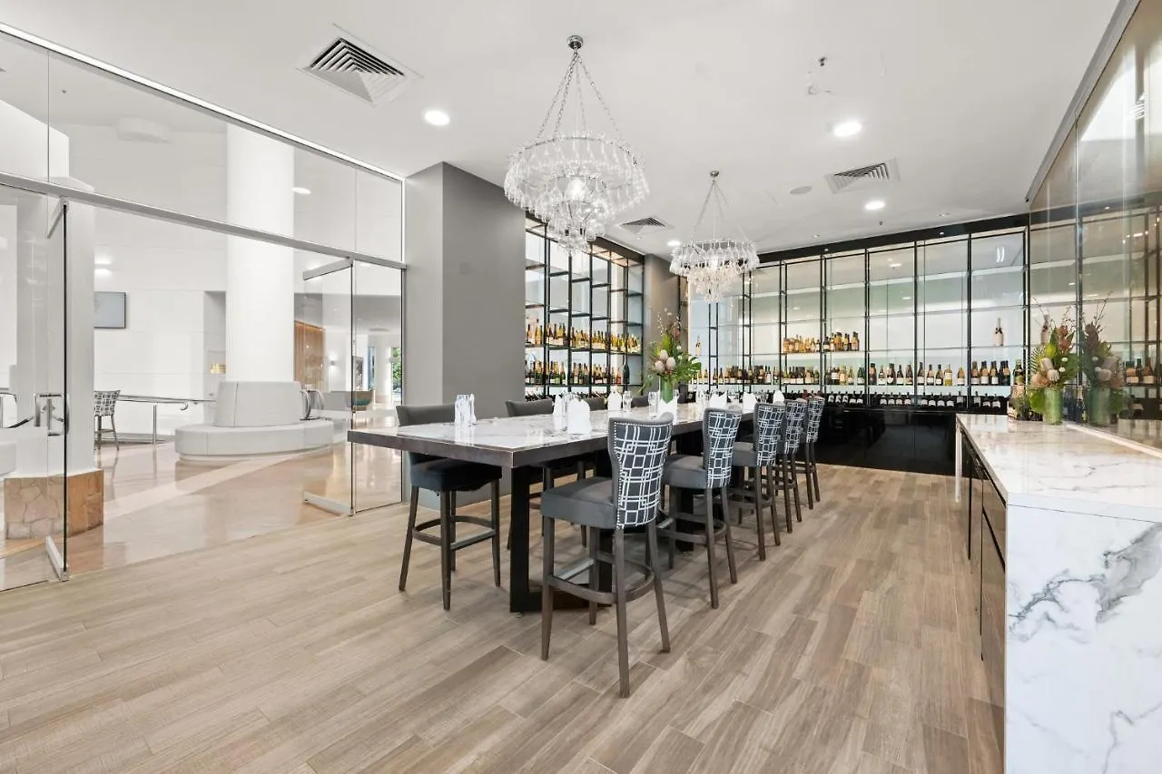 Crowne Plaza Surfers Paradise By Ihg Hotel