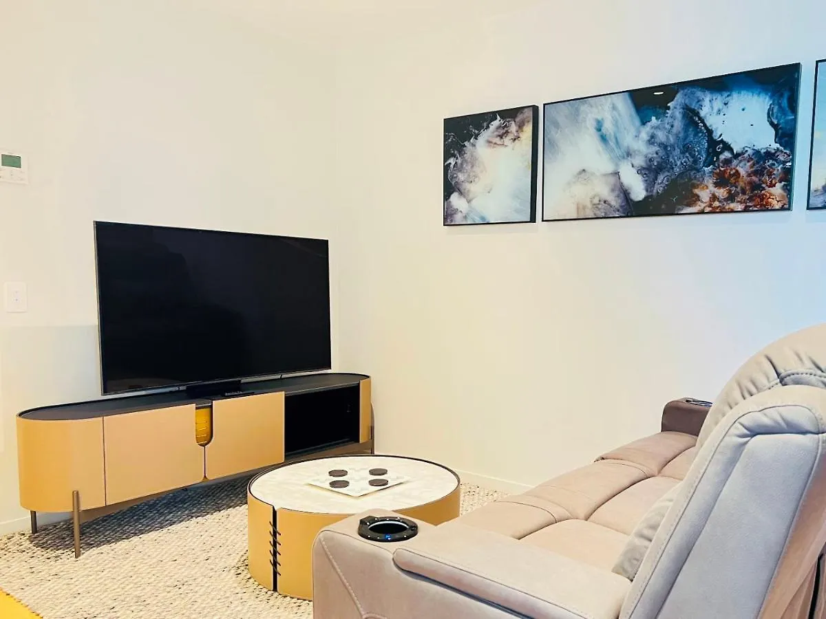 The Penthouse By Lusso Daire Gold Coast