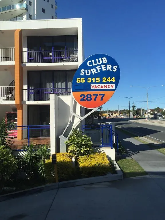 Club Surfers Χρυσή Ακτή