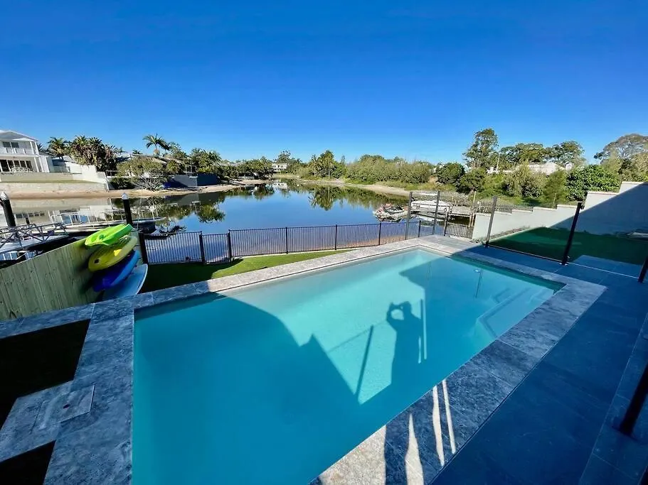 Capri Waterfront 5br Waterfront Heated Pool * Χρυσή Ακτή