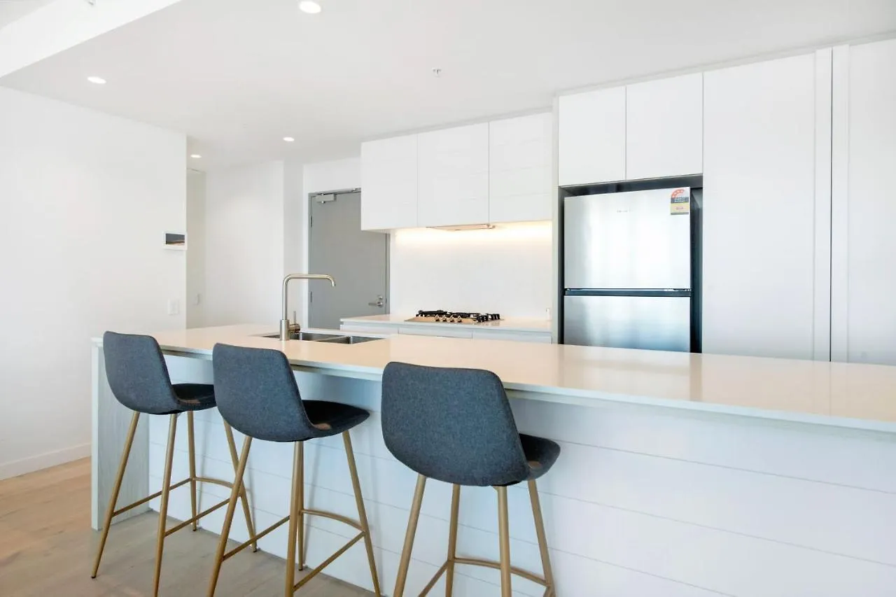 Apartment Signature Broadbeach Ocean Views - Coasthm *