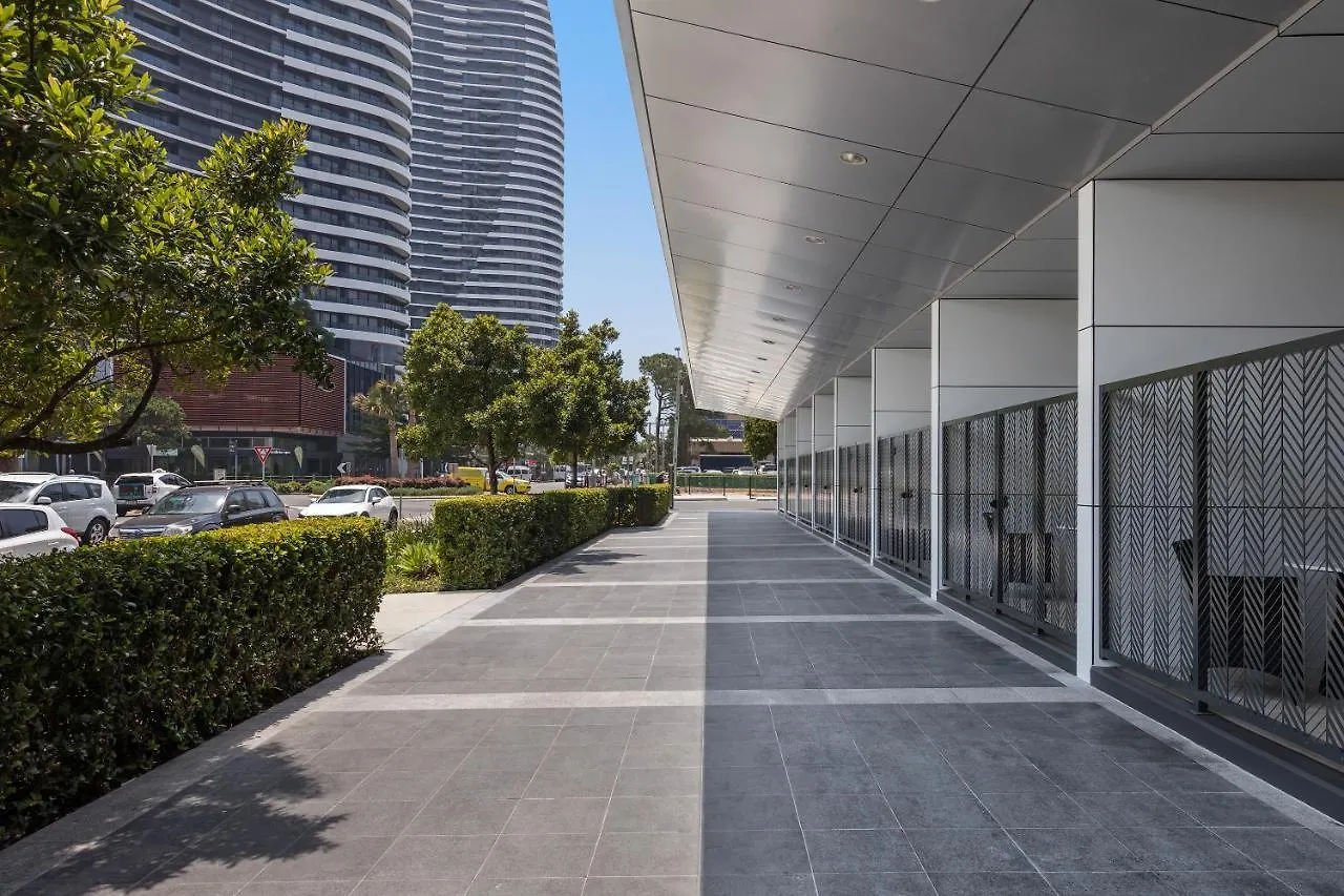 Meriton Broadbeach