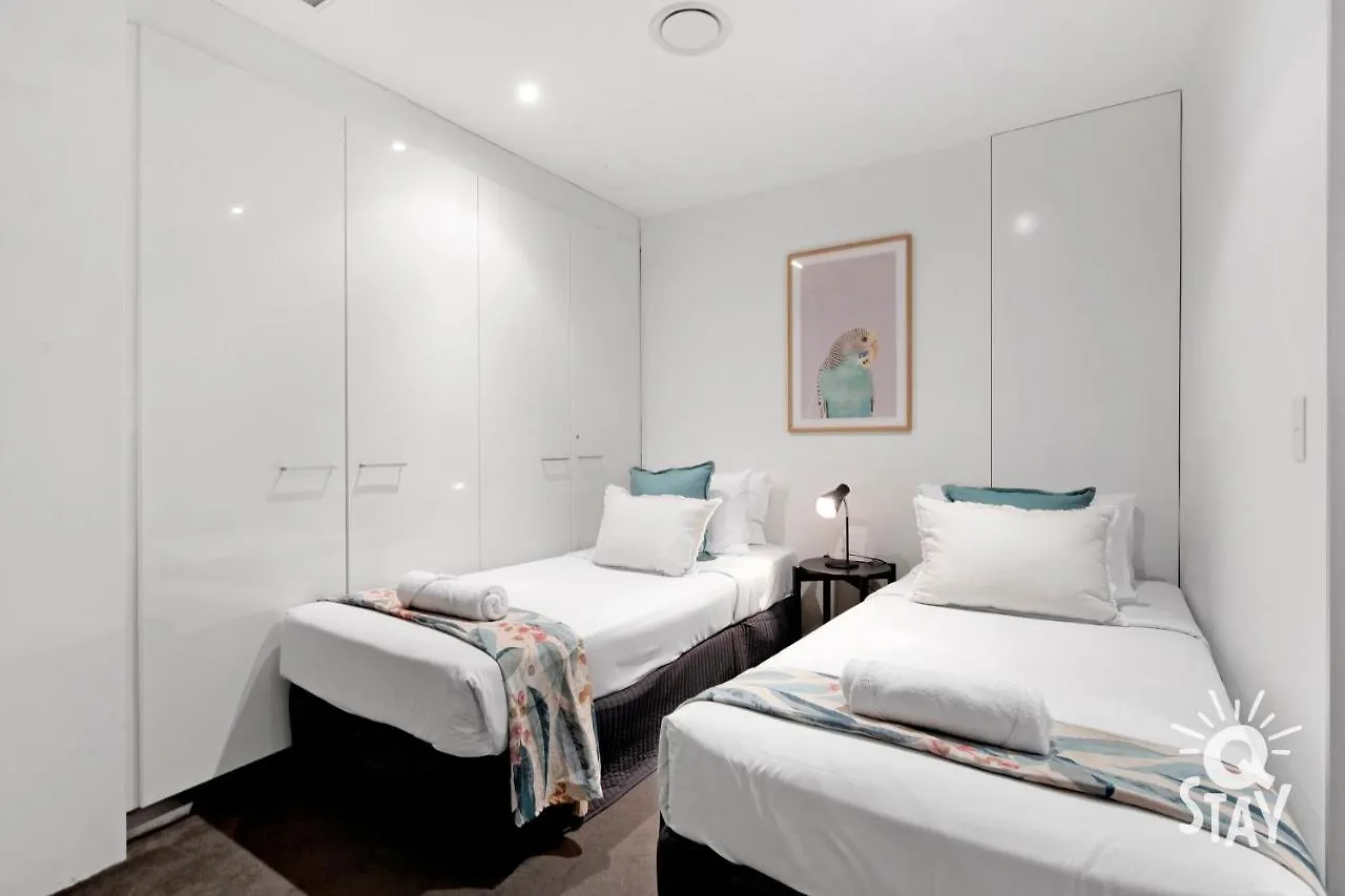 Kids Free In Ocean View 1 Bedroom Spa At Circle On Cavill - Q