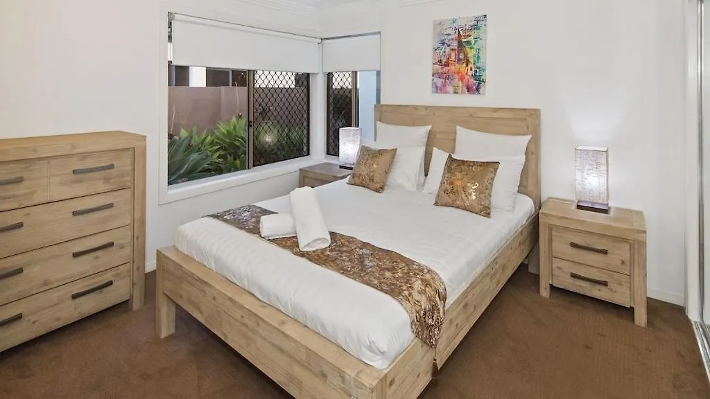 Luxury Waterfront House Close To Theme Parks And Shops 別荘 *