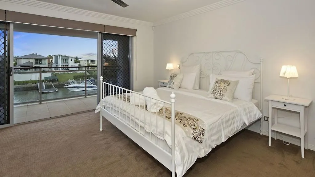 Luxury Waterfront House Close To Theme Parks And Shops 別荘 ゴールドコースト