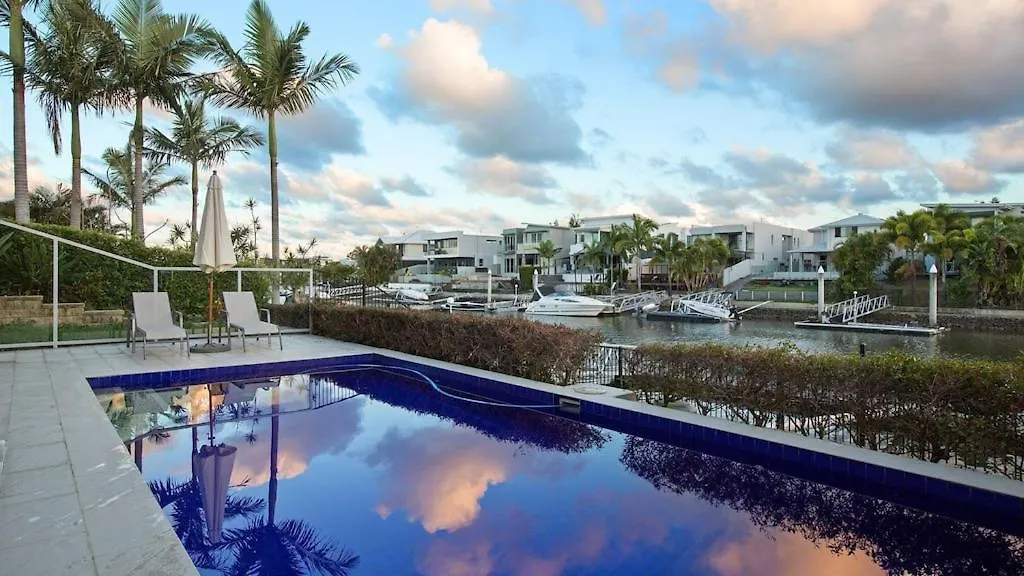 Luxury Waterfront House Close To Theme Parks And Shops 別荘 *